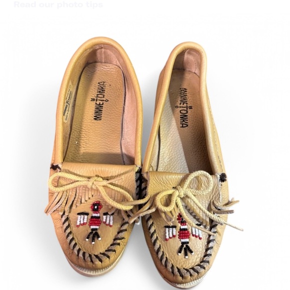 Minnetonka Shoes - Minnetonka Beaded Leather Moccasins Women's 7.5 Tan